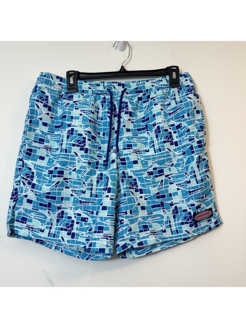 Vineyard Vines Board Shorts Men’s Size M Swimming Surfing Lined Pockets